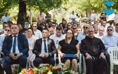 Proložac proslavio Dan općine – u Zelenoj katedrali održane svečanosti i misna slavllja