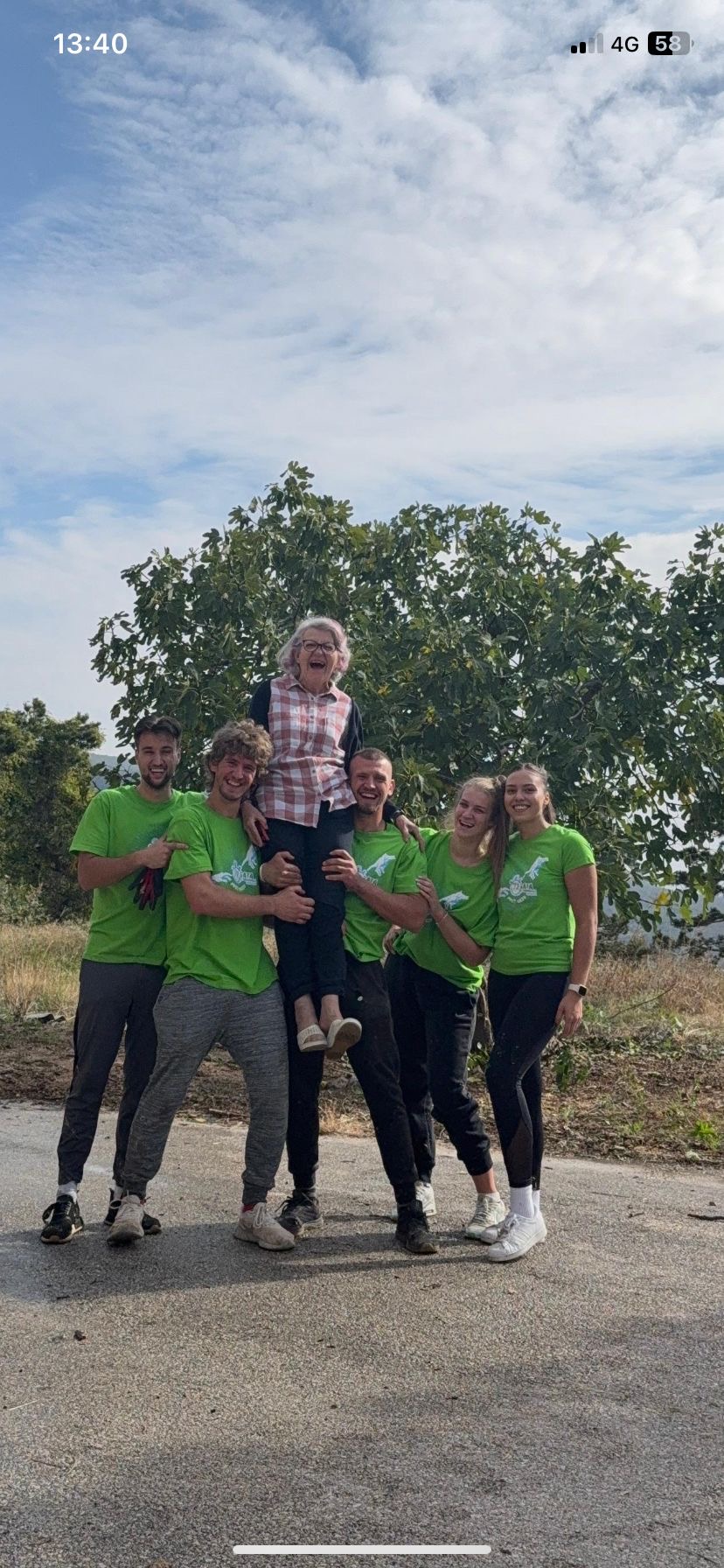 d594dbb7-1c12-4b0d-8db3-9137d9351f68