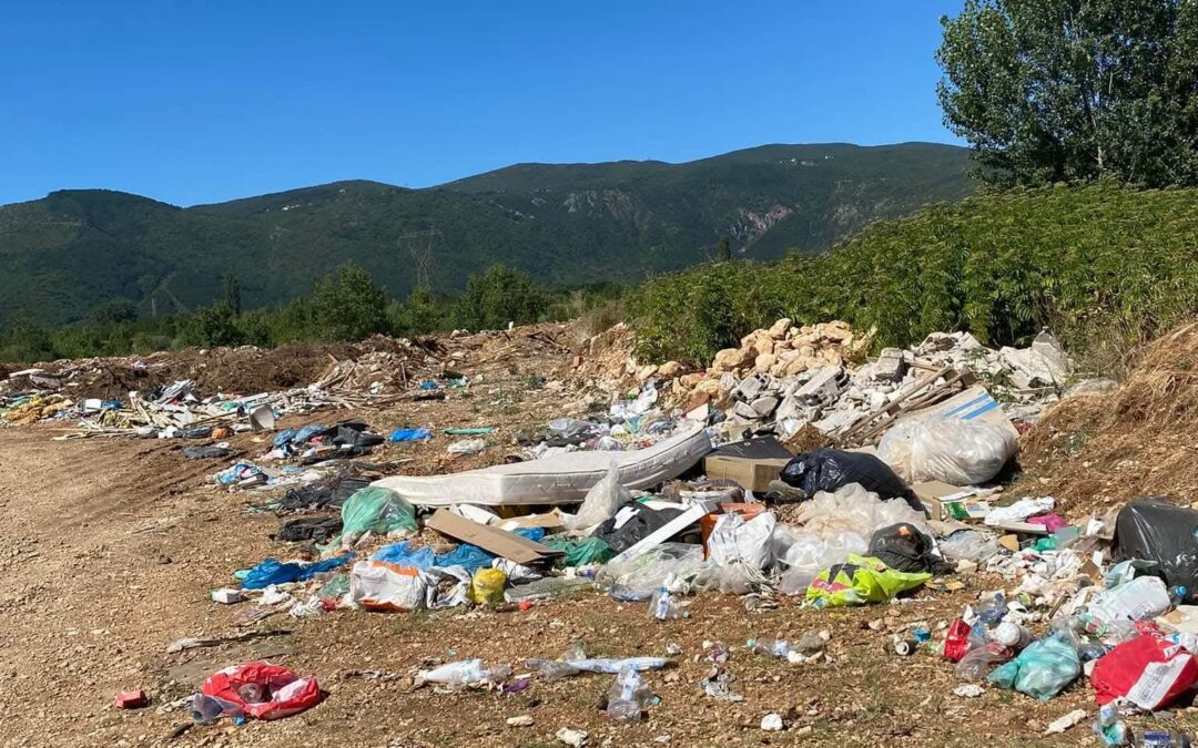 Općina Proložac osigurala dio sredstava za sanaciju divljih odlagališta uz potporu Fonda za zaštitu okoliša