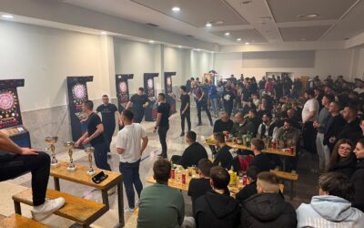 Veliki pikado turnir u Prološcu okupio brojne natjecatelje – nastupio i Boris Krčmar, velika zvijezda svjetske pikado scene