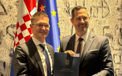 Općina Proložac potpisala ugovor za obnovu igrališta Šarampov