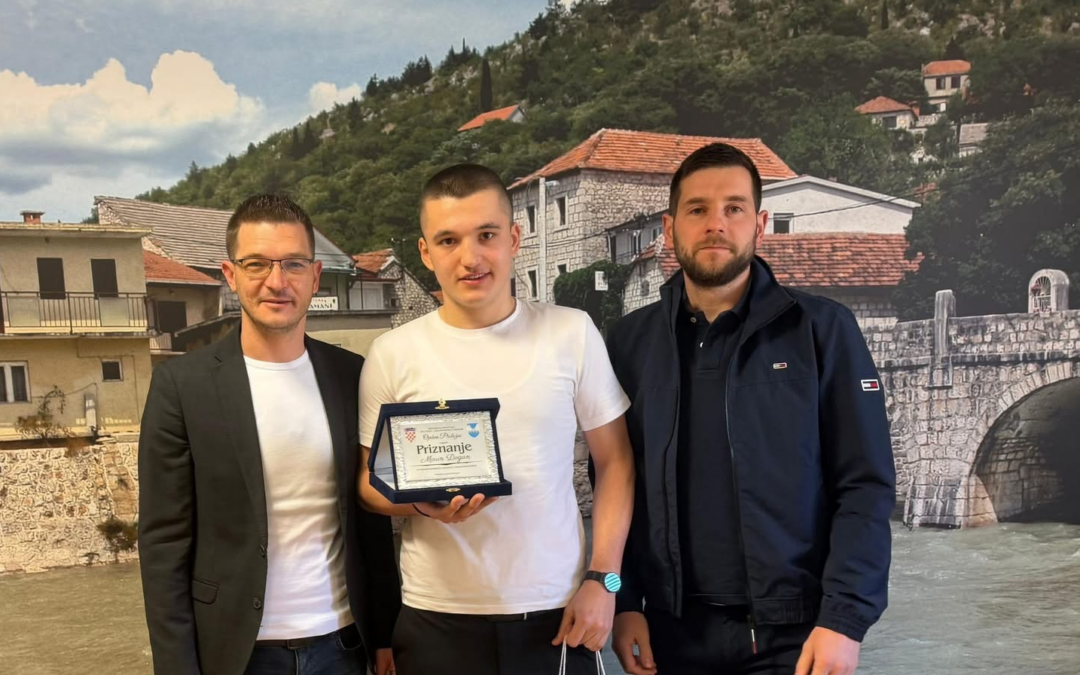 Marin Dogan juniorski viceprvak Hrvatske u taekwondou
